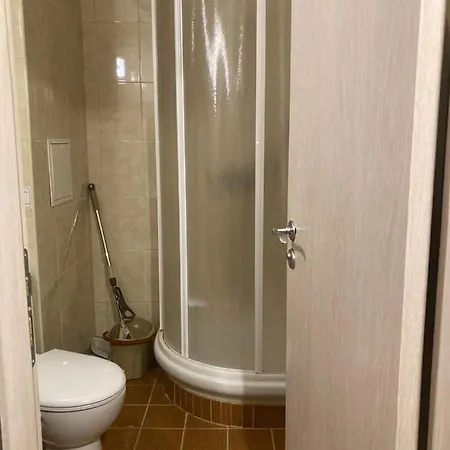 Boutique & Artistic 3 Bedroom Apartment.
